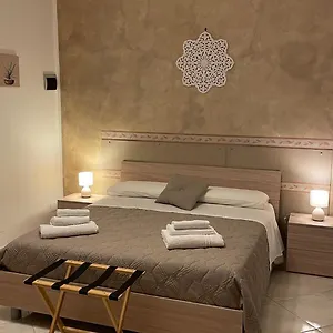 Mona House Accogliente Casa Appartamento